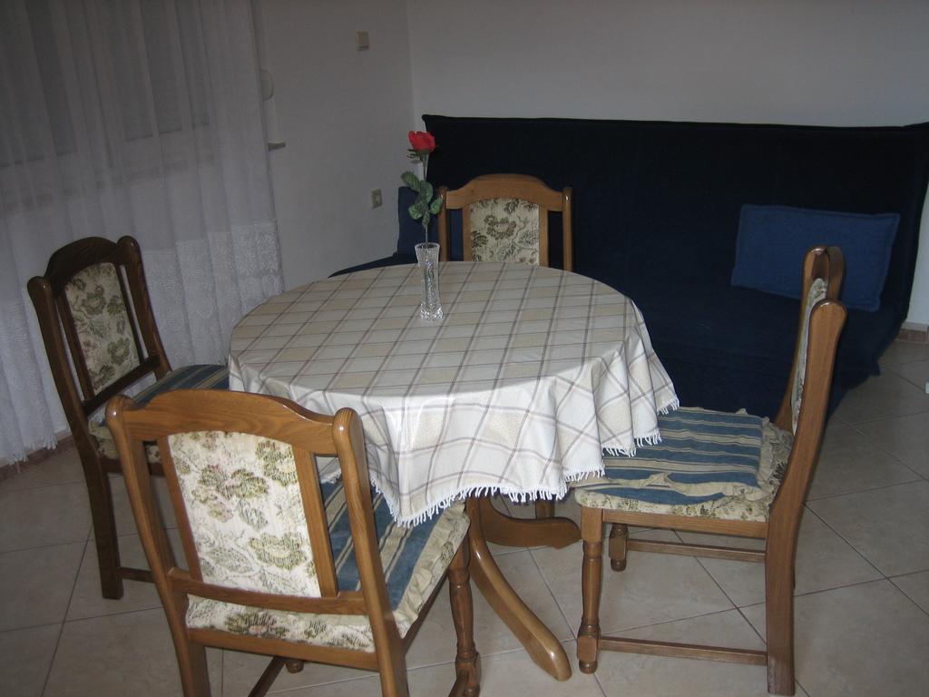 Apartments Nino セゲット・ヴラニツァ 部屋 写真