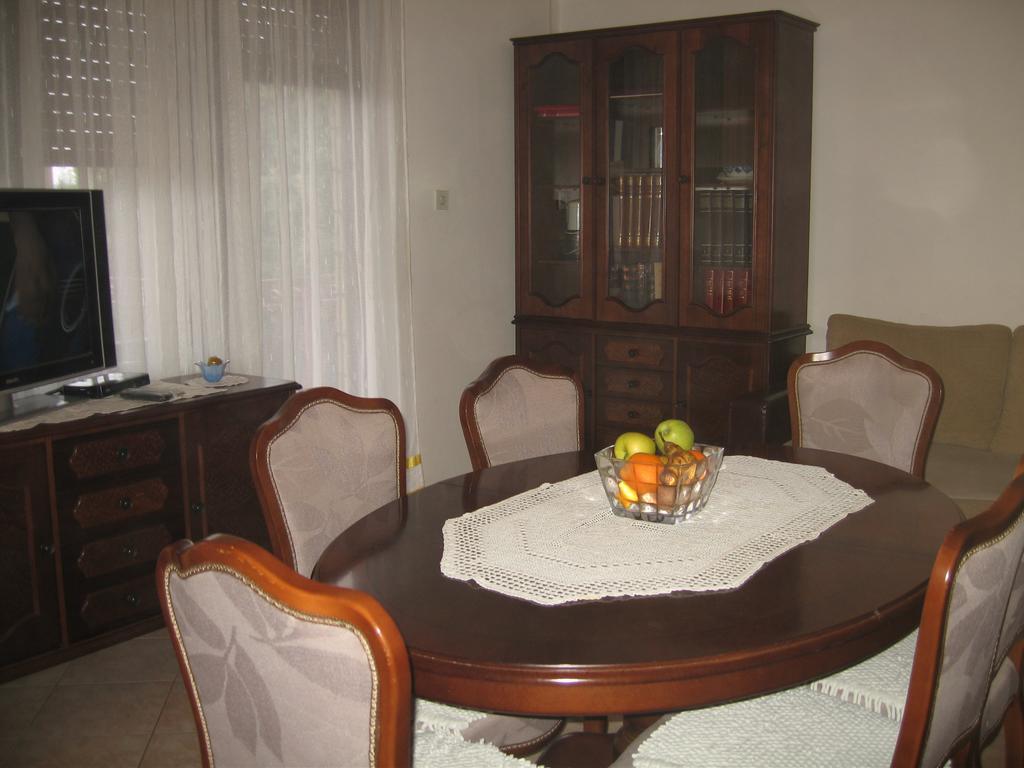 Apartments Nino セゲット・ヴラニツァ 部屋 写真